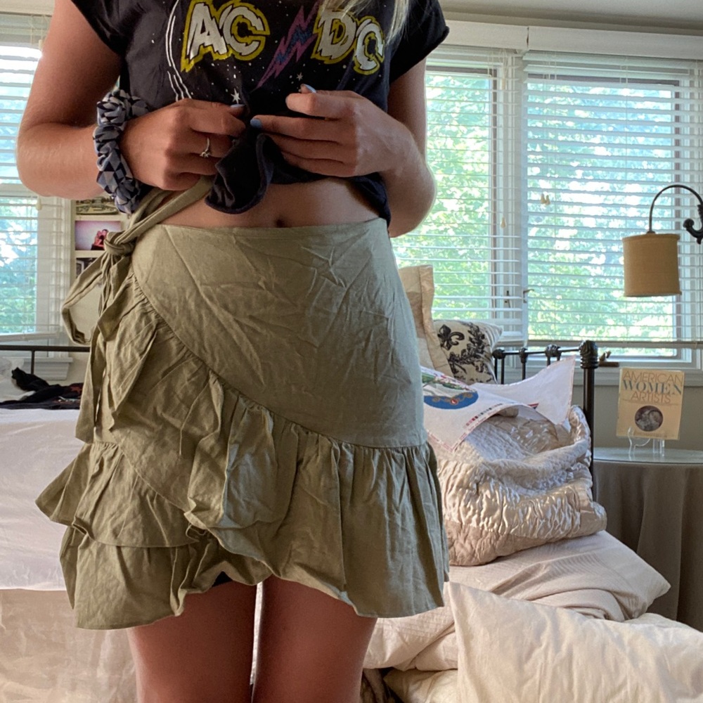 Tan topshop ruffle skirt
